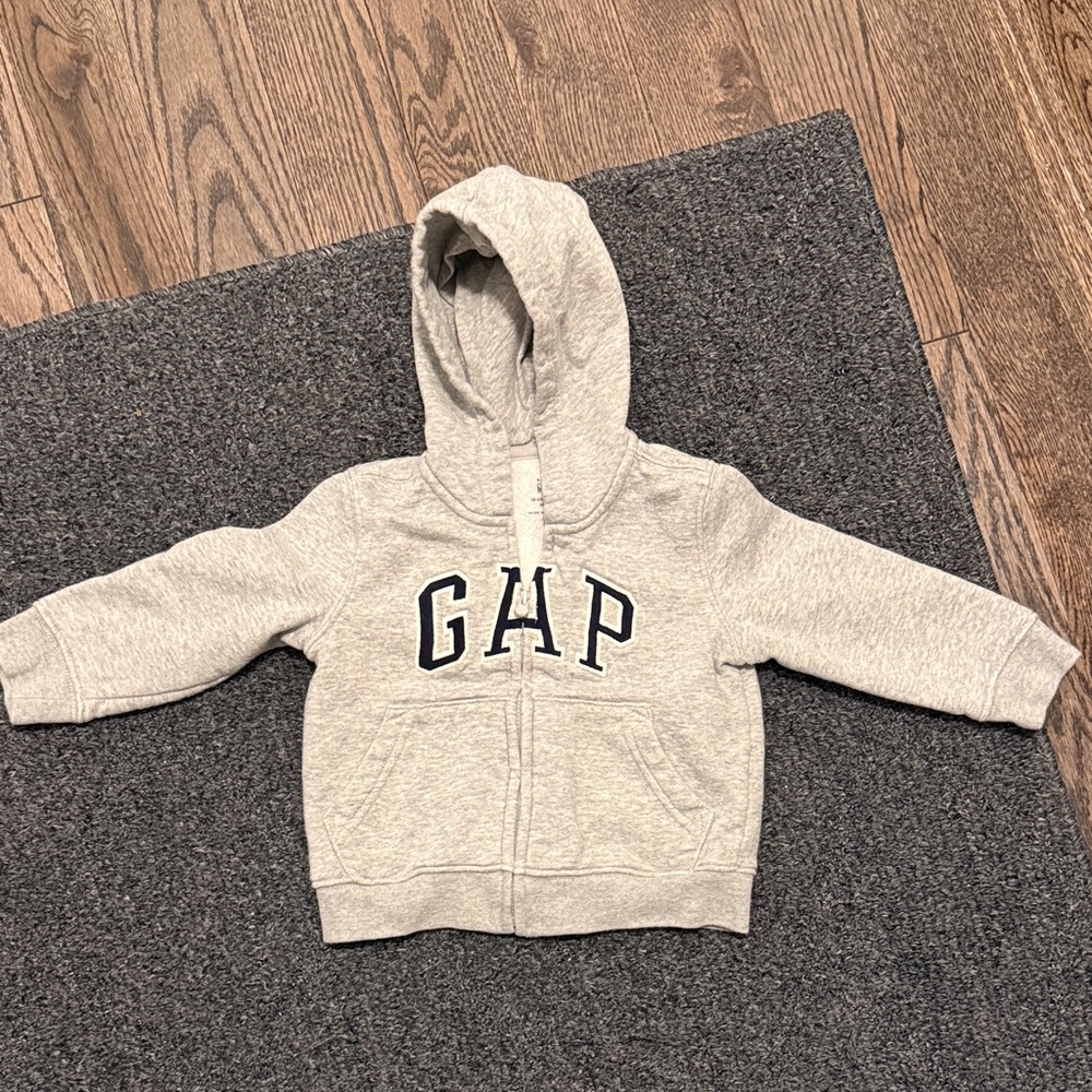 GAP Zip Up hoodie